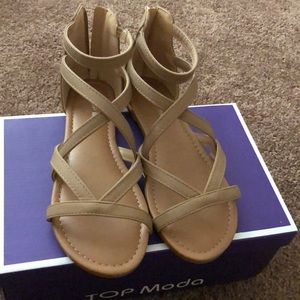 Sandals in a Size 5.